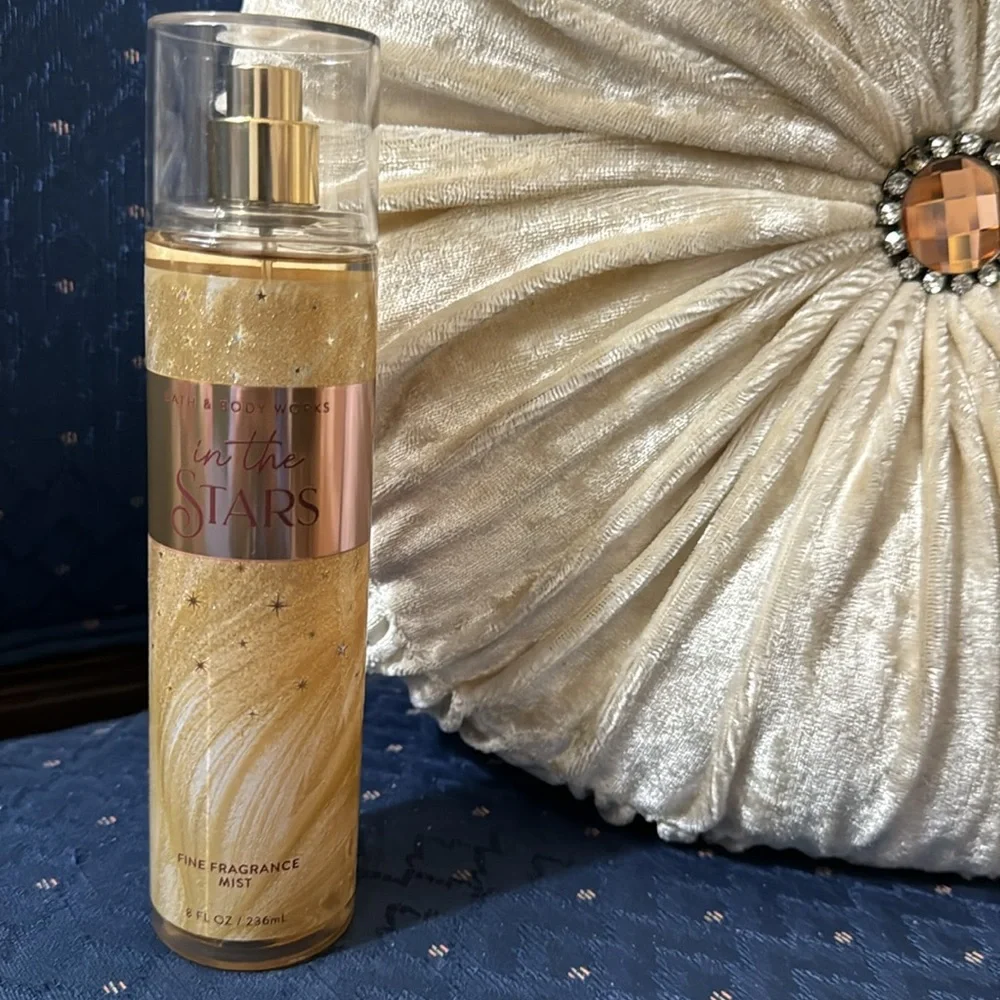 BATH & BODY WORKS SET. . . IN THE STARS SCENT - Picture 3 of 6